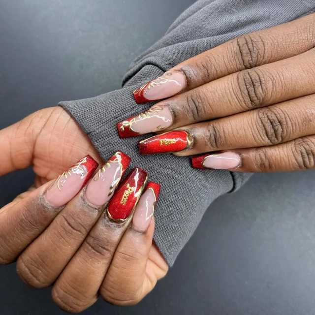 Red tips & gold drips… say less ❤️✨ 
For Pisces birthday girl Nail 🫶🏻 

#nails #nailinspo #naildesigns #acrylicnails #springnails