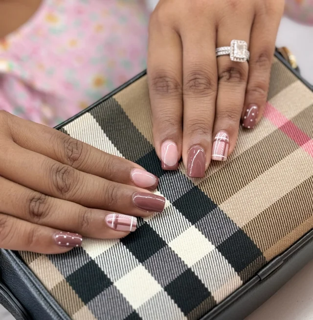 Neutral tones with a designer touch. 🤍🤎

Book now at: https://gemmanailsspa.ca

#LuxuryNails #PlaidNails #NailInspo #NailArt #ClassyNails