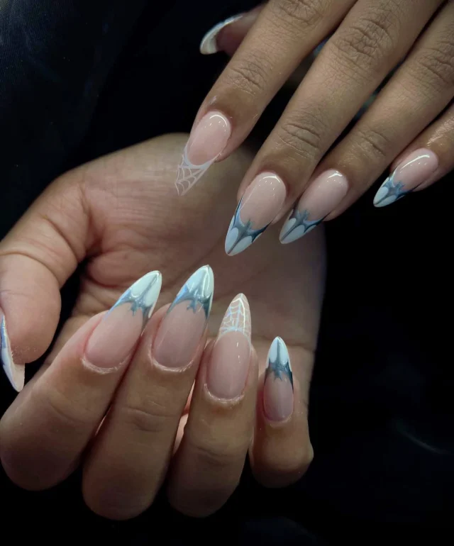 Elegance with a dark twist 🕷️🩶

Book now at: https://gemmanailsspa.ca

#NailArt #NailInspo #HalloweenNails #SpiderWebNails